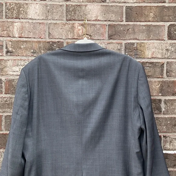 🔥 Take 50% OFF- Jos. A. Bank Men's Gray Suit Blazer